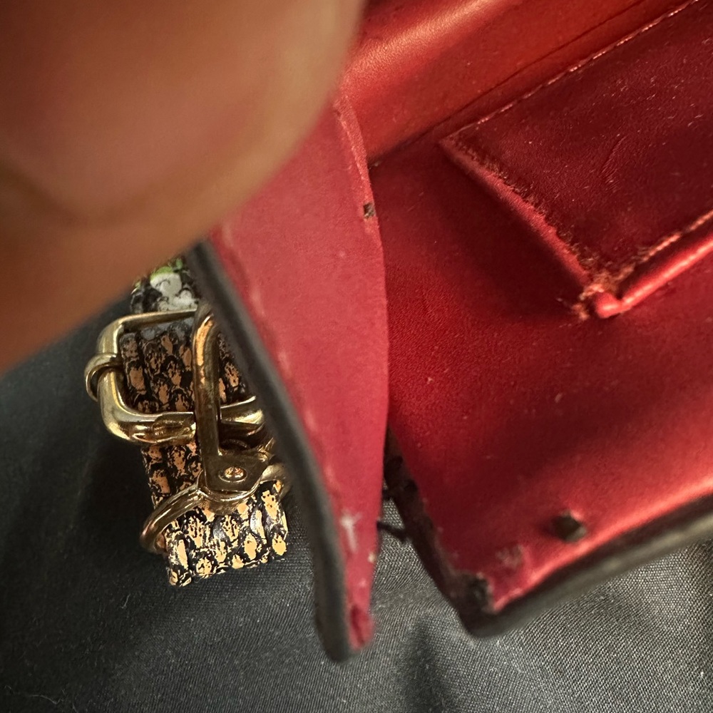 Used Multi Colored small handbag - Picture 4 of 4